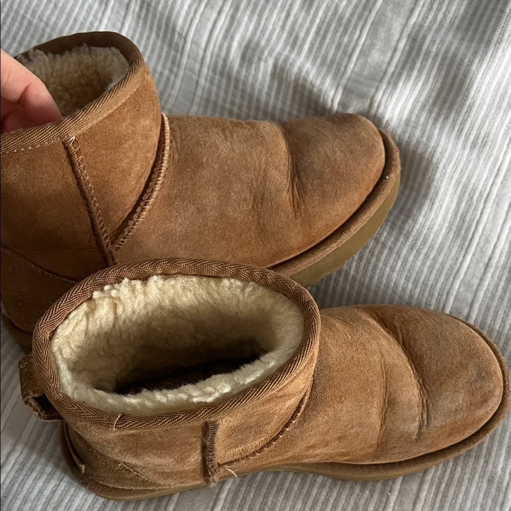 UGG Chestnut Kids Boots